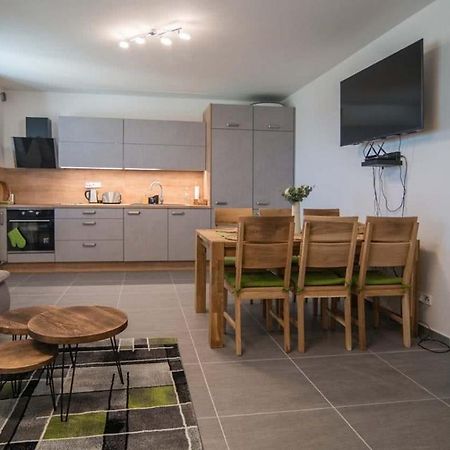 Astra Lipno Apartment ฟริมบูร์ก ภายนอก รูปภาพ